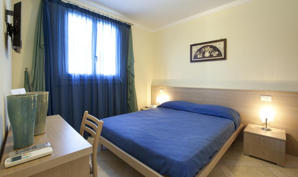 Posidonia Residence Ischia Cameră foto